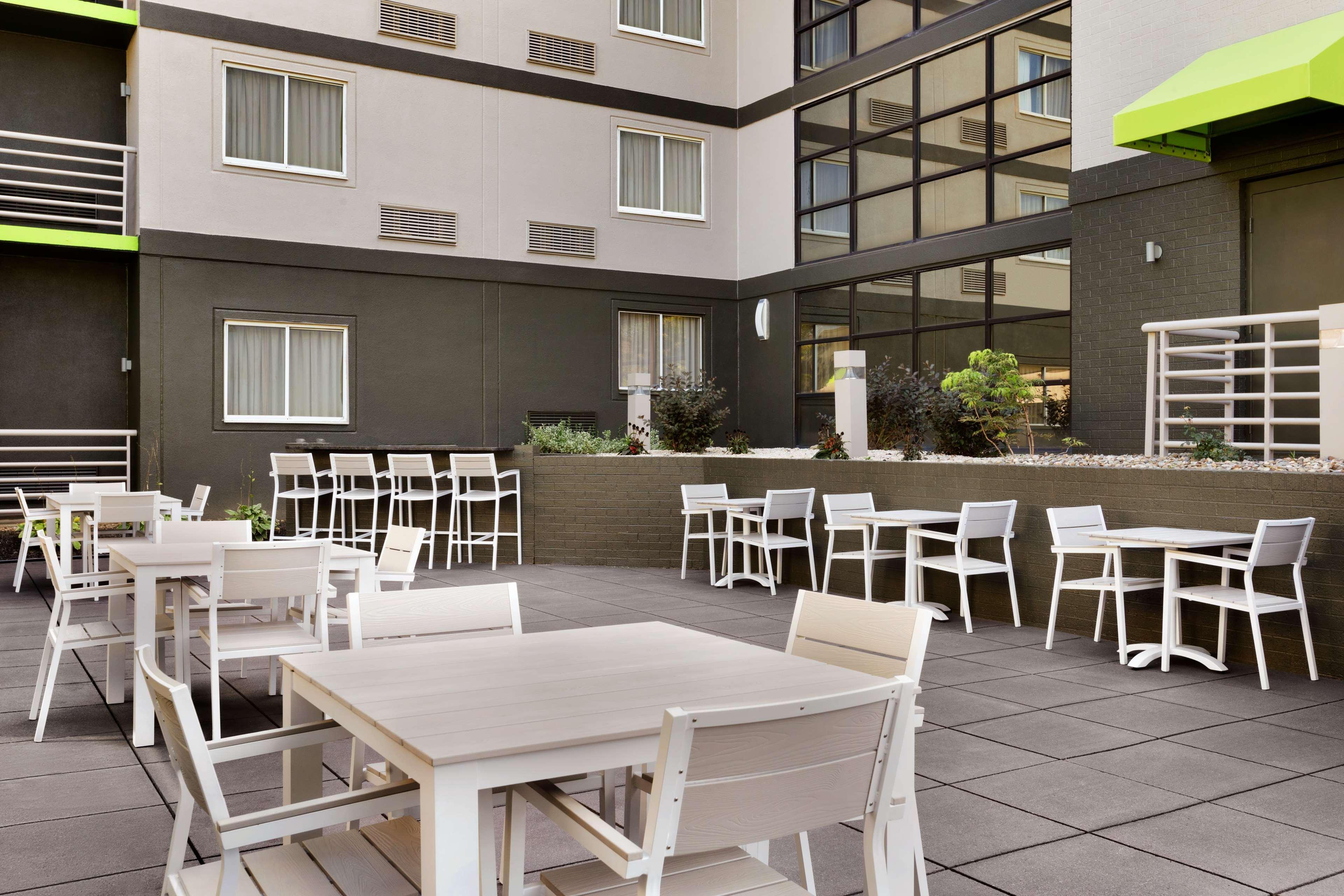 Montrose Radisson Akron-Fairlawn Copley מראה חיצוני תמונה