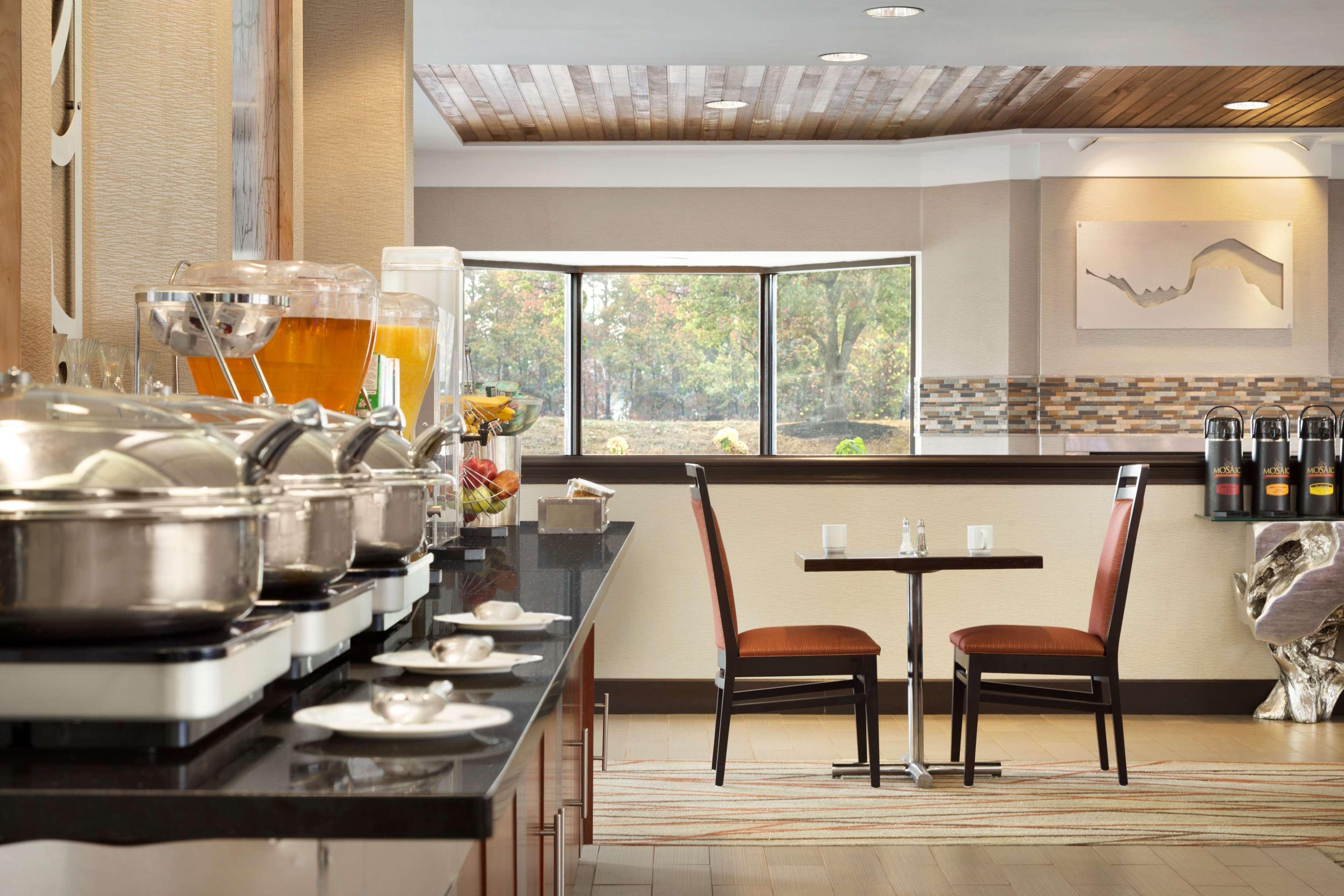 Montrose Radisson Akron-Fairlawn Copley מראה חיצוני תמונה