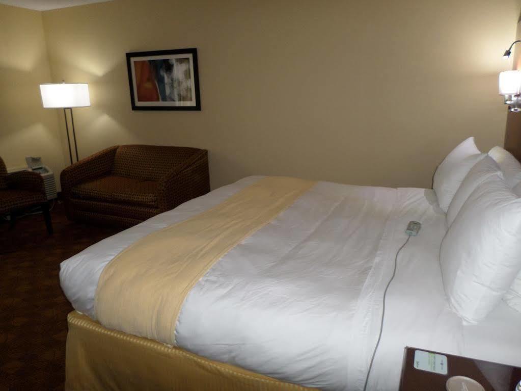 Montrose Radisson Akron-Fairlawn Copley מראה חיצוני תמונה